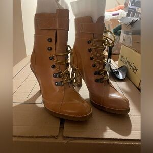 Nine West Women's Tan Lace-Up Ankle Boots 8M